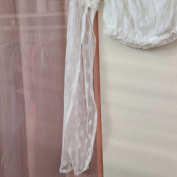 Rehab Cropped Top - Picture 4 of 6